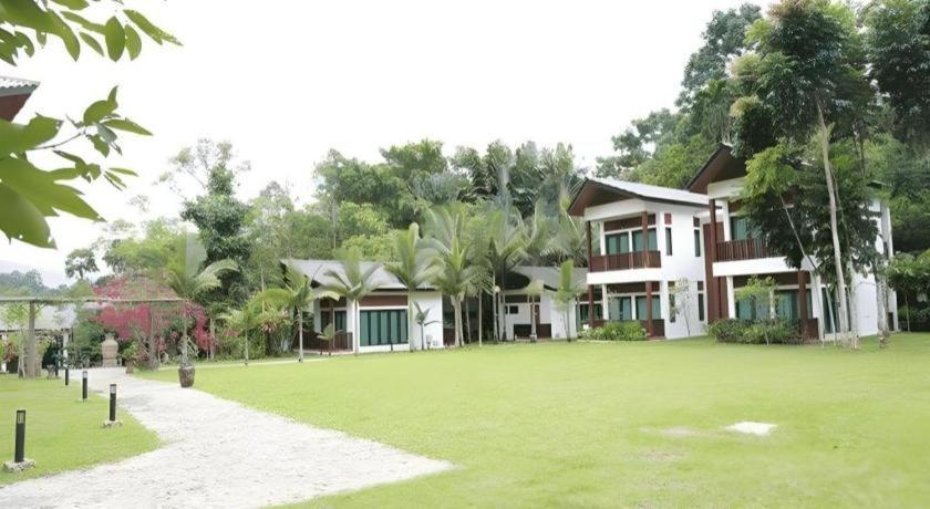 Bidaisari Resort Bentong Kültér fotó